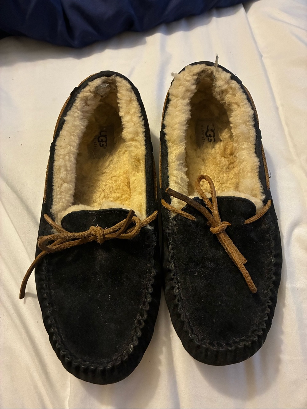 Women’s Black Ugg Australia Moccasin Slippers US Size 10